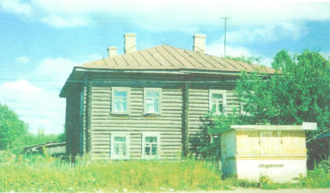 Первое здание на улице Белоусова. Первое здание на улице Белоусова..
